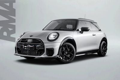 ميني كوبر إس JCW (2.0L · 4 Cyl · Automatic · Petrol · Hatchback · Front Wheel Drive · 4 Seats · 3 Door)