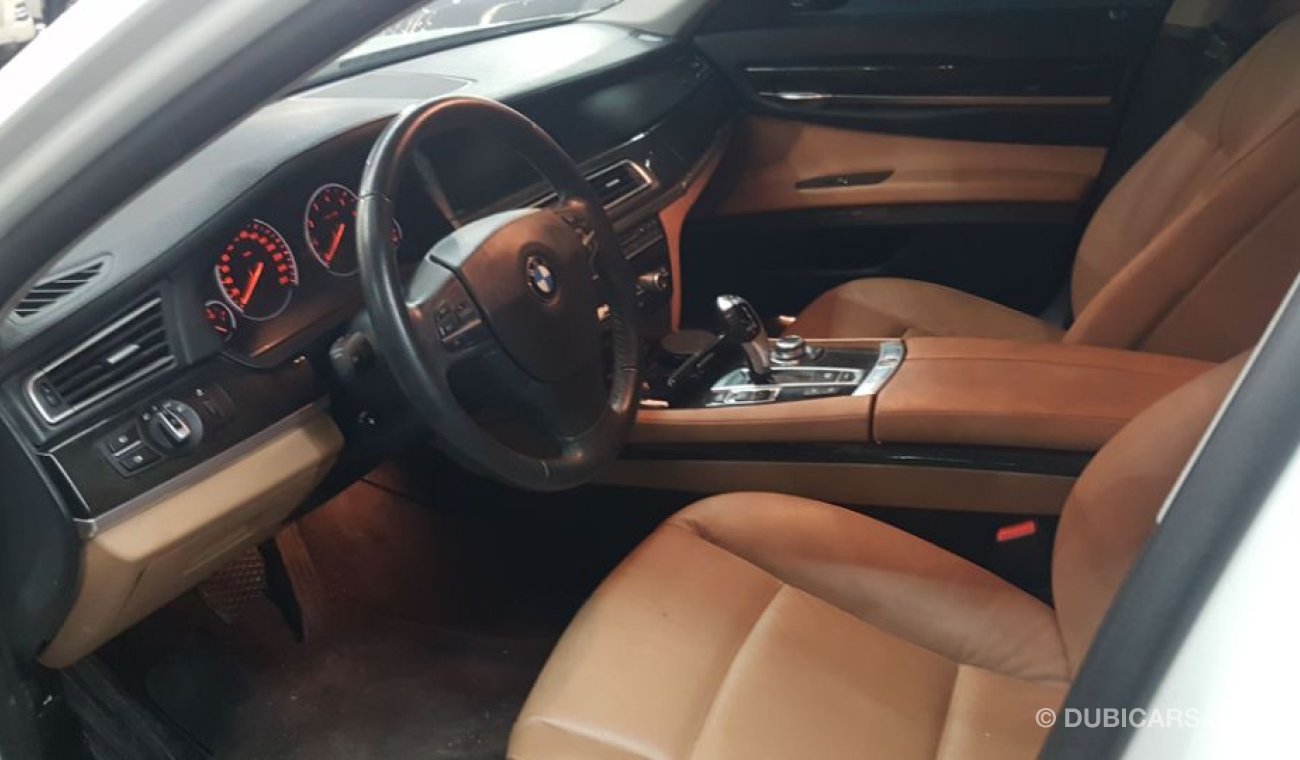 BMW 740Li BMW 740 LI 2012 GCC in excellent condition