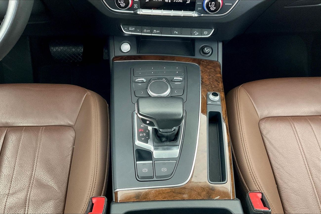 Audi Q5 45 TFSI quattro Design