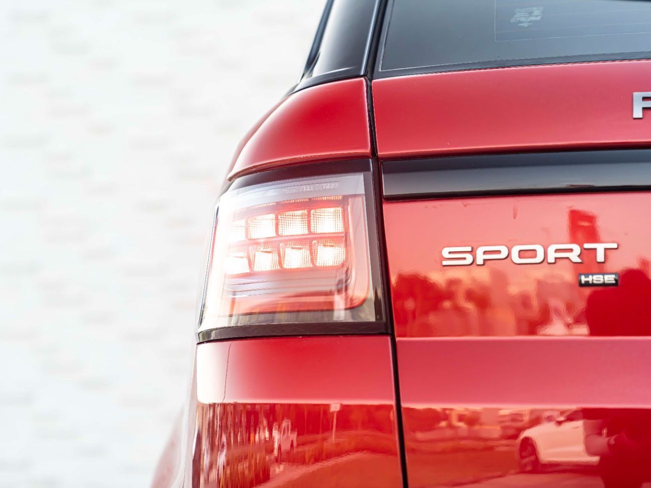 لاند روفر رينج روفر سبورت HSE 3.0L (340 HP)