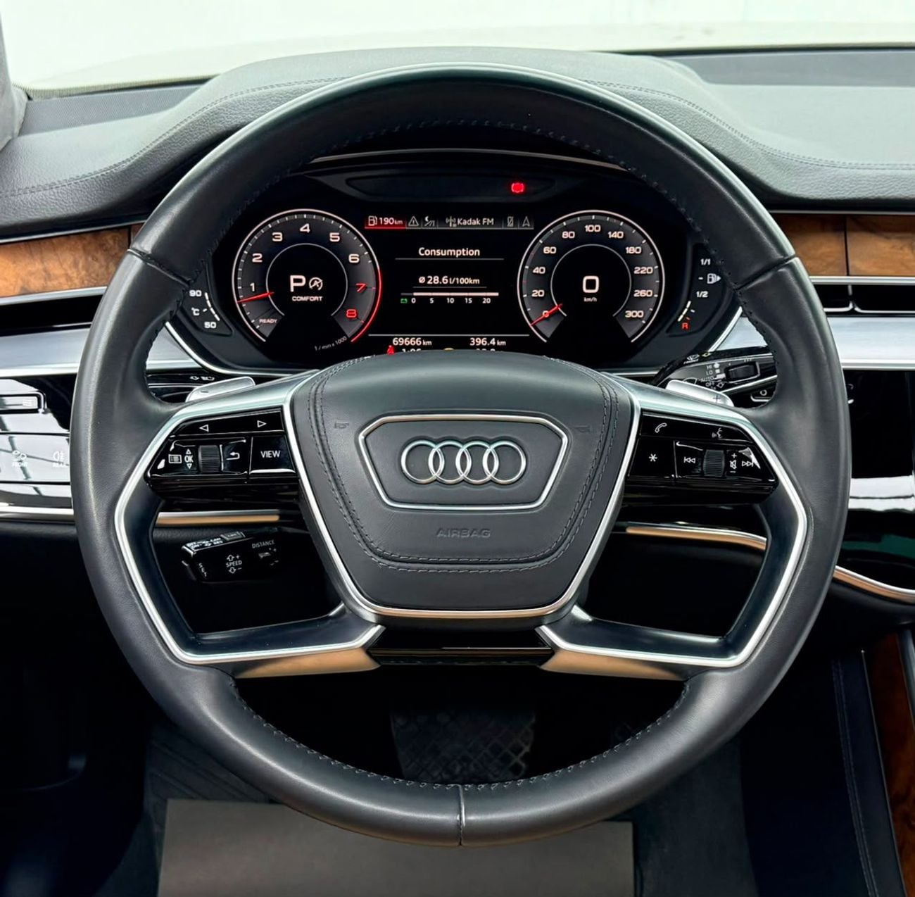أودي A8 55 TFSI LWB 2019 Audi A8 L 55 TFSI quattro, Auto Guard Warranty, GCC Specs