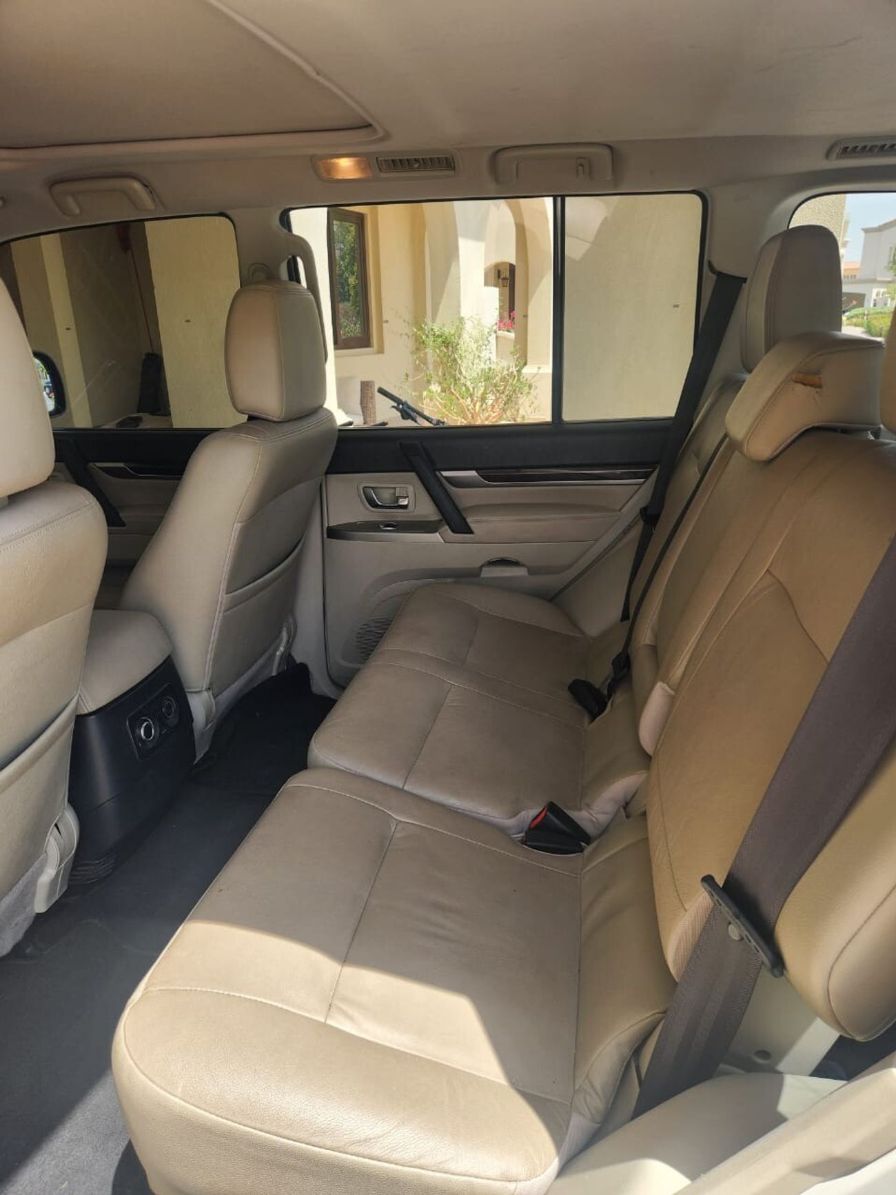 Mitsubishi Pajero GLS Highline 3.8L (243 HP)