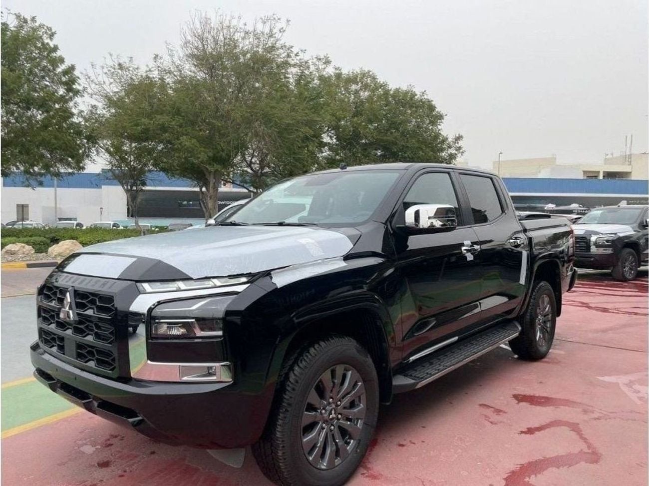 ميتسوبيشي L200 GL MITSUBISHI L200 SPORTERO 2.4L DIESEL FULL OPTION 2024