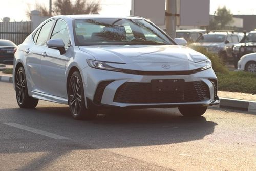 تويوتا كامري 2.0L SPORT HYBRID, PUSH START, ELECTRIC SEAT, MONITOR, KEYLESS ENTRY FULLY LOADED  MODEL 2024