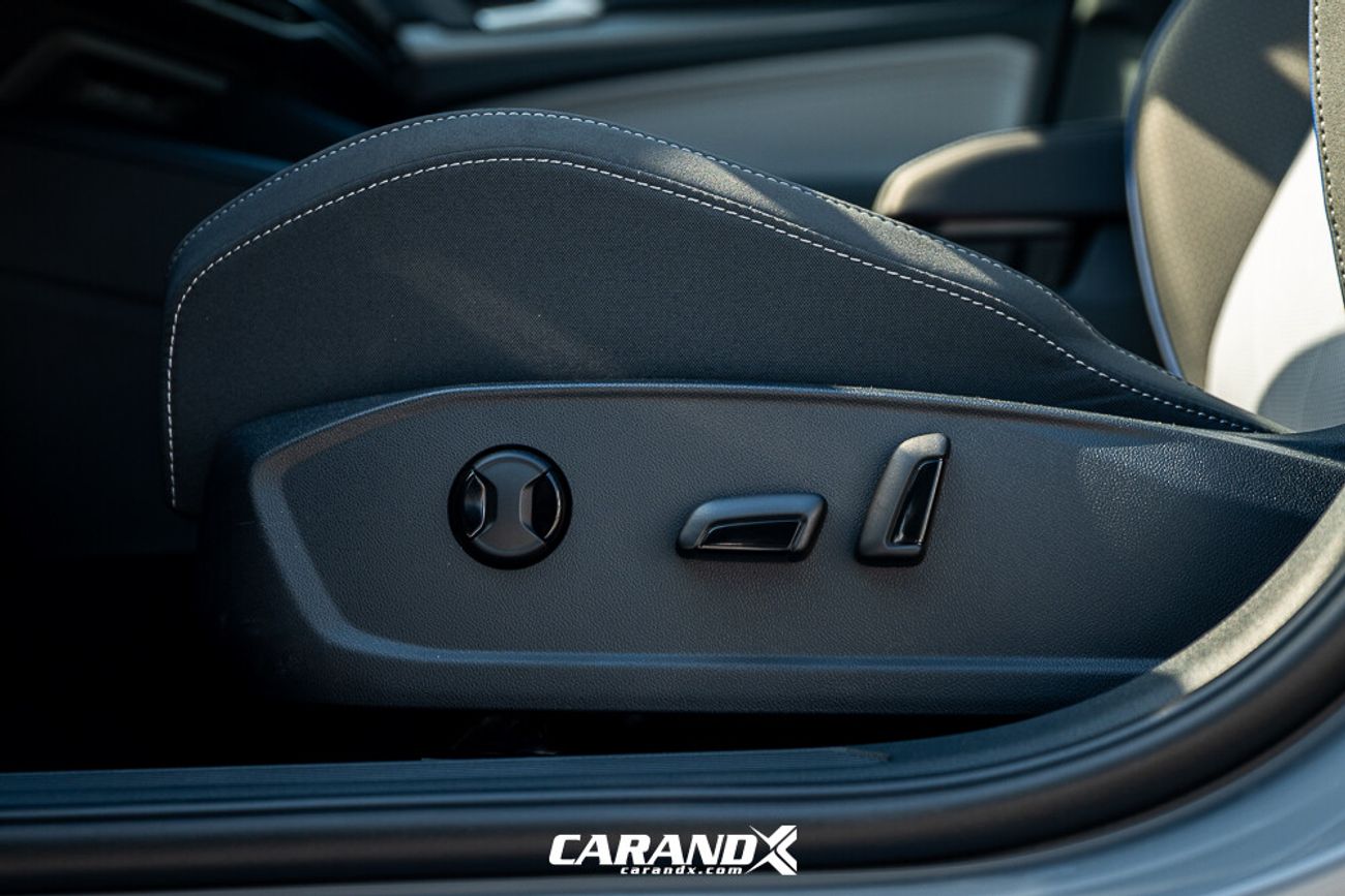 Volkswagen Golf Volkswagen Golf R-Line 1.5L 2025