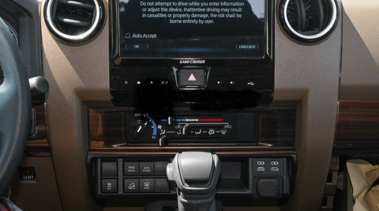 Toyota Land Cruiser 70 TOYOTA LC76 HARD TOP 5door 4.0L PETROL AT MY2025