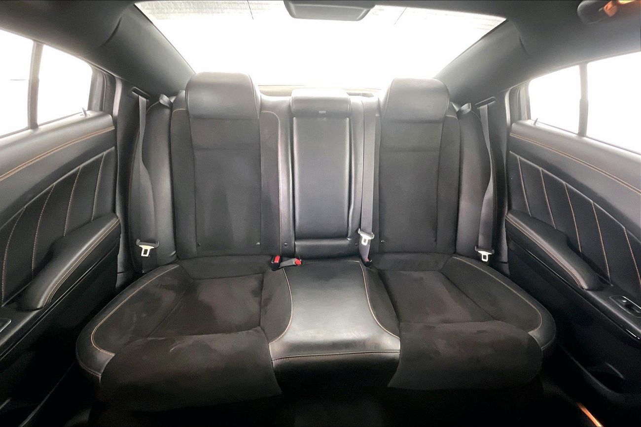 دودج تشارجر GT | شامل الضمان | 0 ﺪﻔﻋﺓ ﺃﻮﻟﻯ