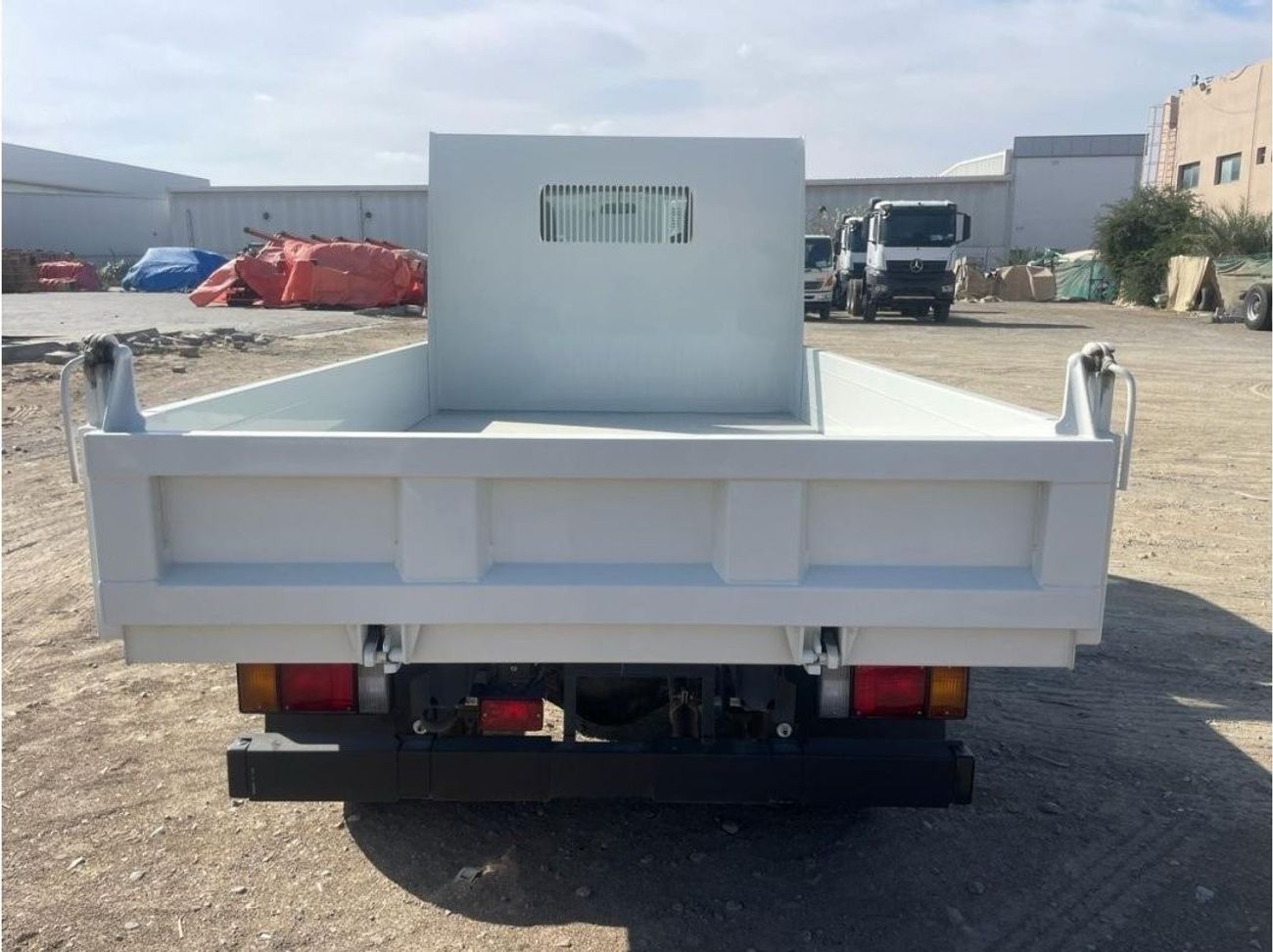 إيسوزو NMR Isuzu NMR85E2S Dump Truck 4x2