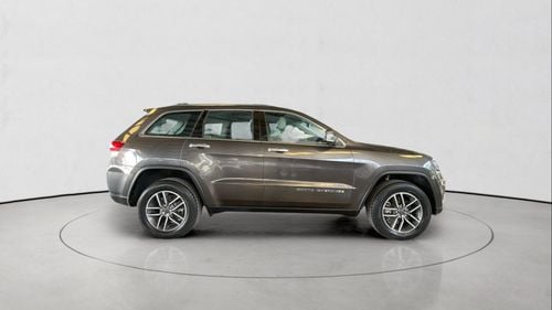 جيب جراند شيروكي 3.6 LIMITED 4WD AUTO | شامل الضمان | 0 ﺪﻔﻋﺓ ﺃﻮﻟﻯ