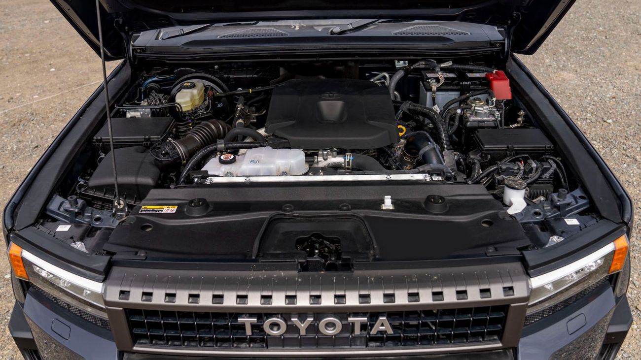 Toyota Prado Adventure Mono Tone 2.4T