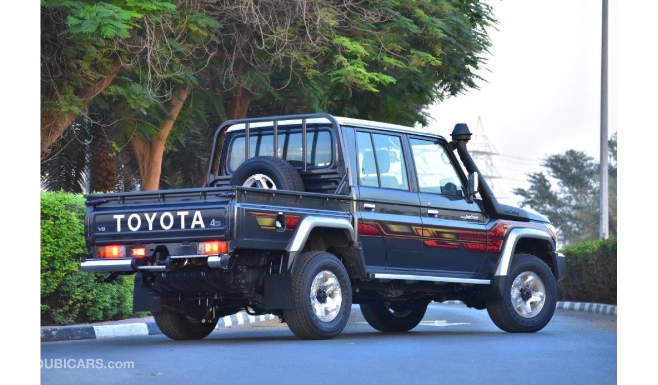 Toyota Land Cruiser Pick Up Double Cab  V8 4.5L Diesel Diff lock and Winch