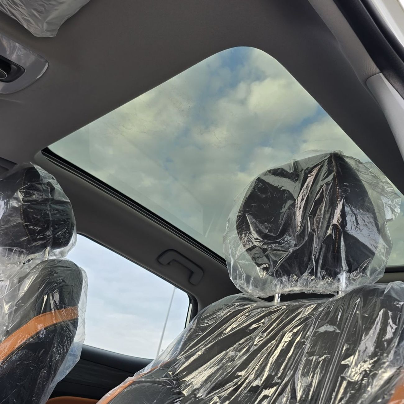 Kaiyi X3 Pro 2024 Kaiyi X3 Pro  1.5L Turbo Full option