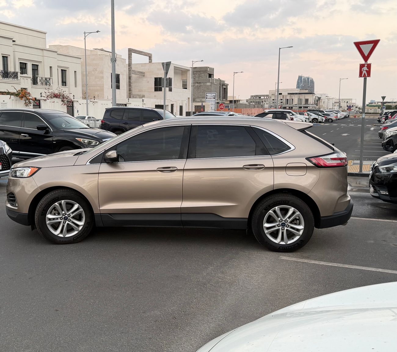 فورد إدج SEL | Excellent condition | Low mileage