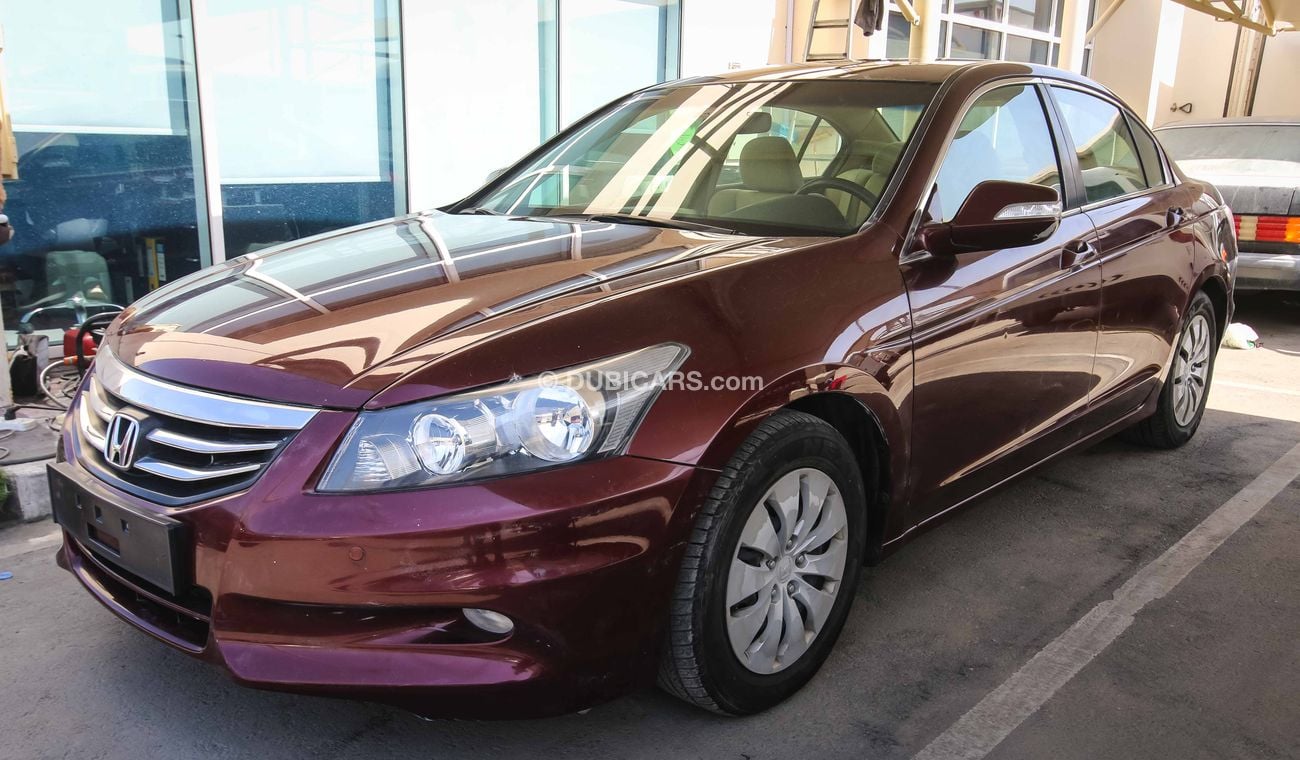 هوندا أكورد i-VTEC