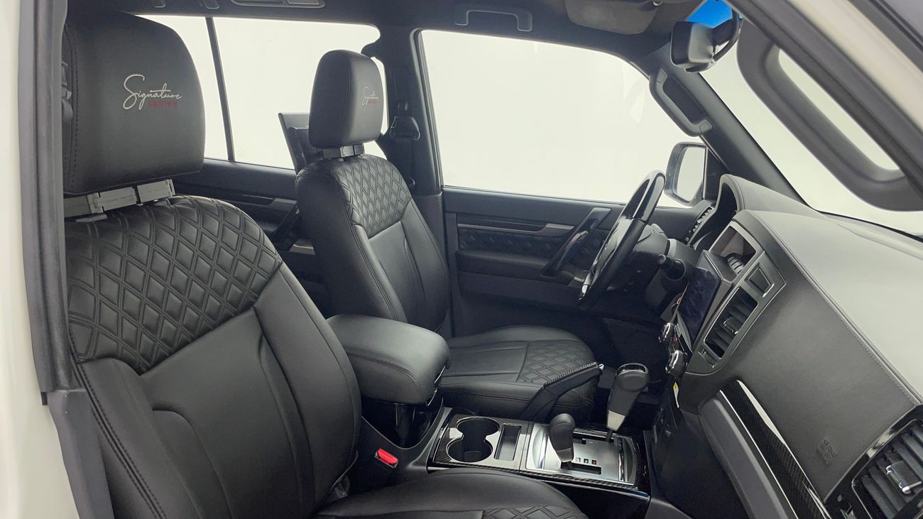 ميتسوبيشي باجيرو GLS H/L , SIGNATURE EDITION 3.8 | بدون دفعة مقدمة | اختبار القيادة في المنزل