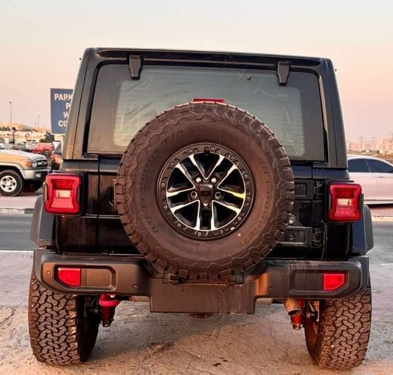 جيب رانجلر Unlimited Rubicon 2.0L A/T