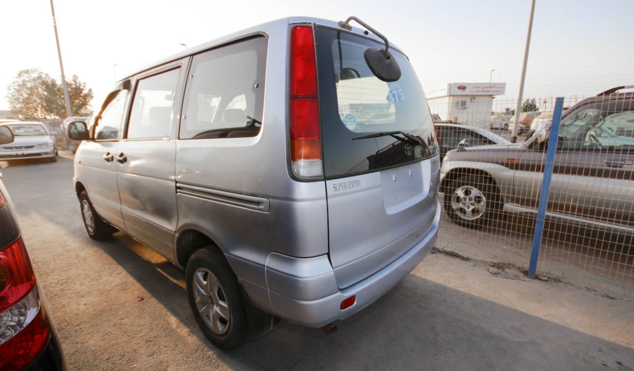 Toyota Noah Town Ace