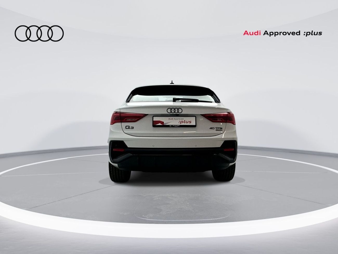 أودي Q3 Sportback 40 TFSI S Line 2.0L FWD(Ref# 06403)