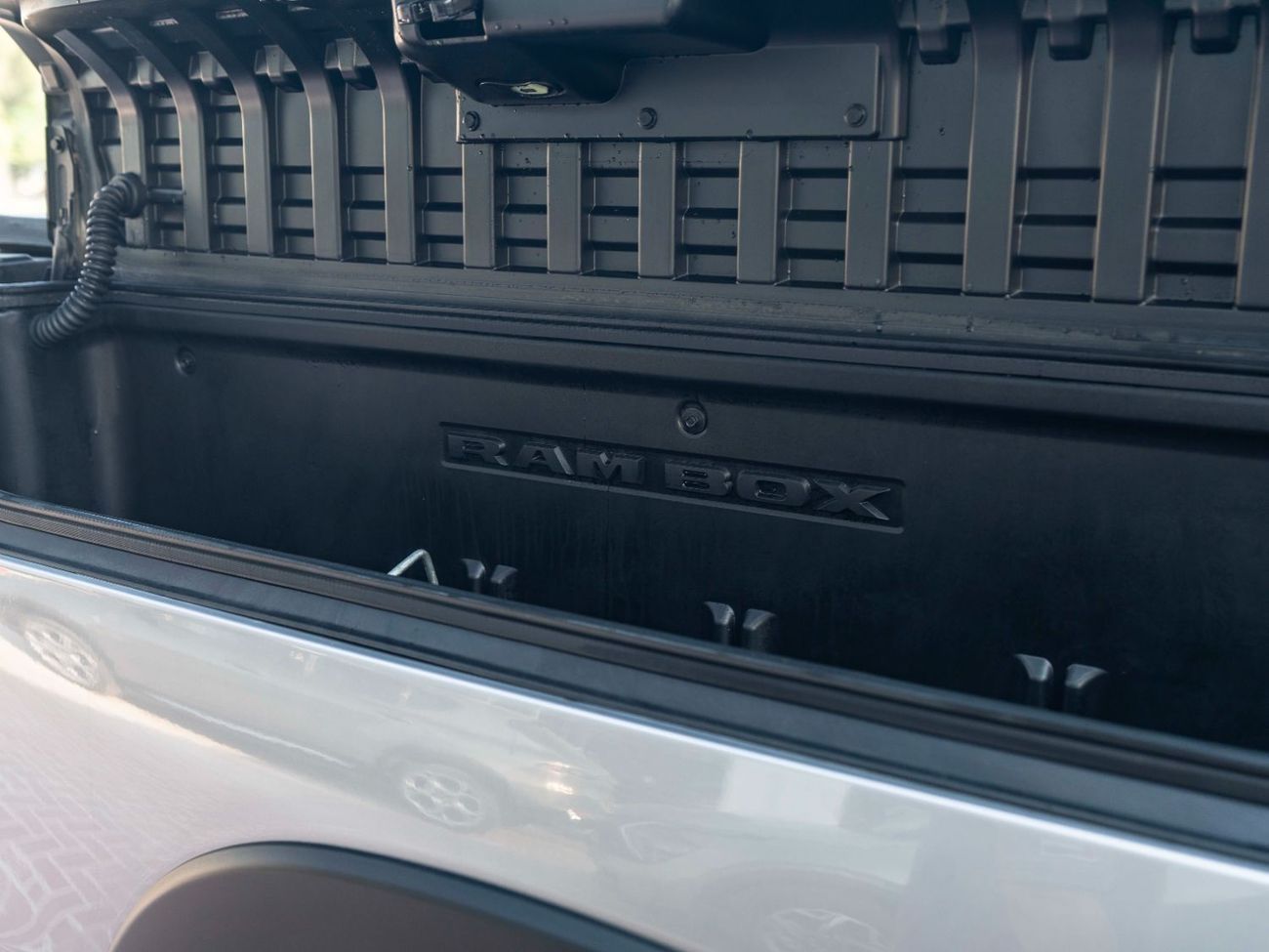 رام 1500 Rebel Crew Cab 5.7L