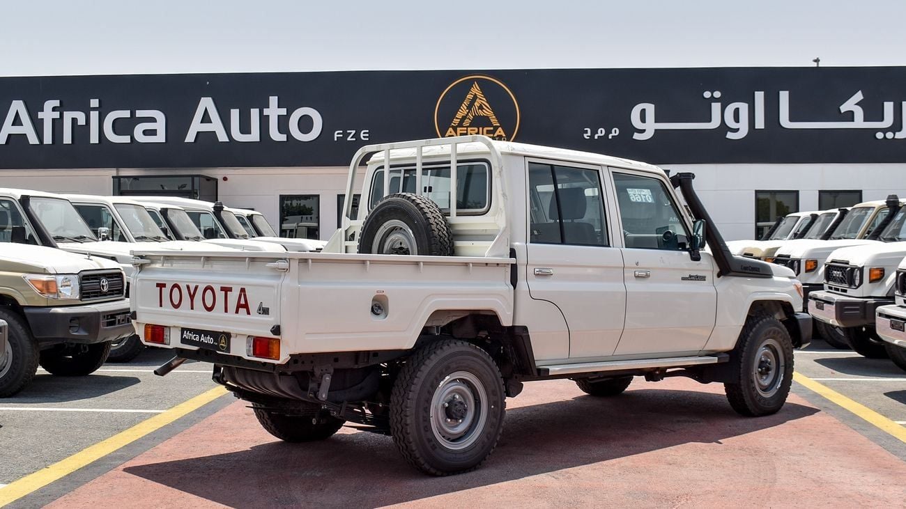 Toyota Land Cruiser Pick Up DC 4.2L V6 YM 2023
