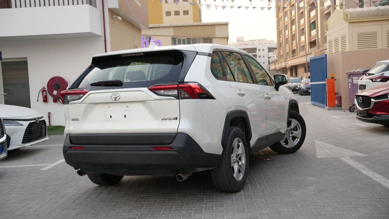 تويوتا راف ٤ EX | Agency Warranty | GCC | Full Service History | Zero Down payment support
