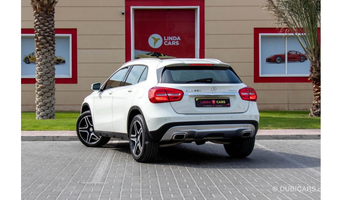 Mercedes-Benz GLA 250 X156