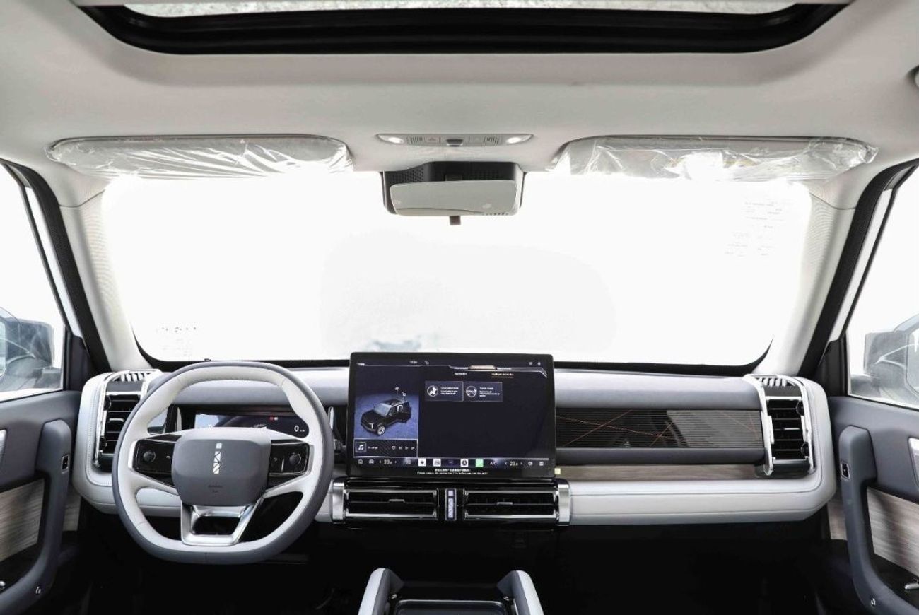 Chery iCar 03 2024 ICAR EQ3 V2 Long Range - Green inside White | Export Only