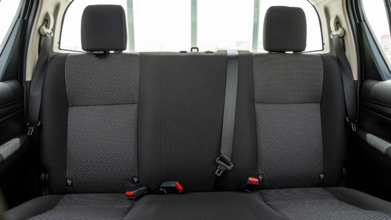 تويوتا هيلوكس GL Toyota Hilux 2.4L Diesel Manual Power window  2025