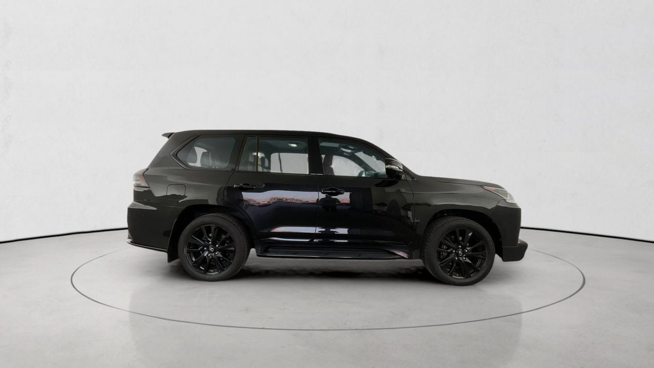 لكزس LX 570 Black Edition | upto AED 20,000 Ramadan Discount | شامل الضمان | 0 ﺪﻔﻋﺓ ﺃﻮﻟﻯ