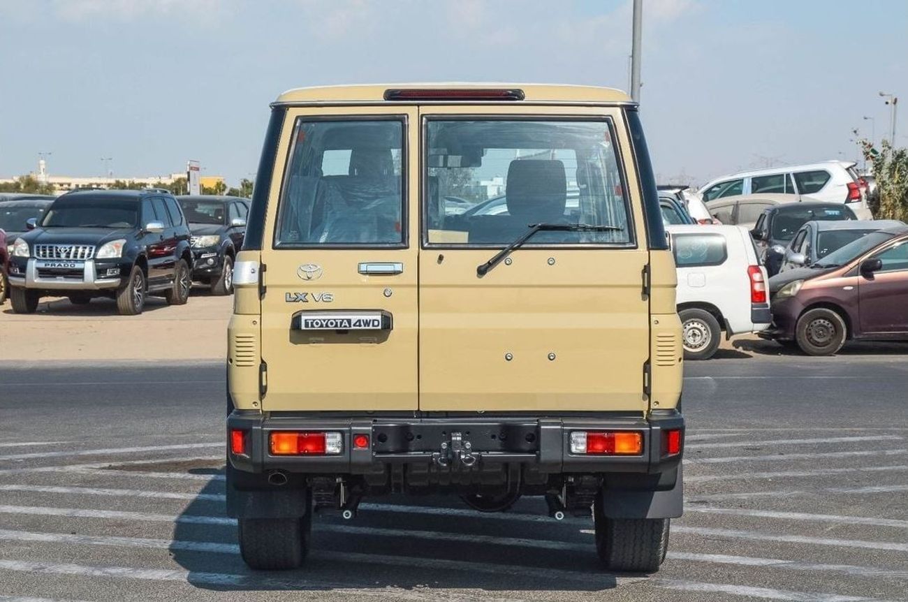 Toyota Land Cruiser 70 TOYOTA LAND CRUISER 76 4.0L V6 4WD 5DOOR SUV 2025