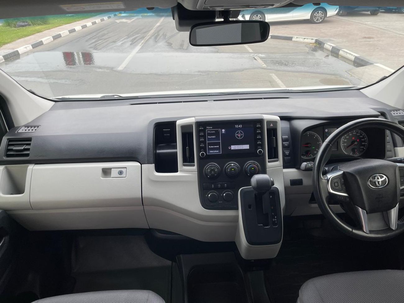 Toyota Hiace 2020 TOYOTA HIACE COMMUTER