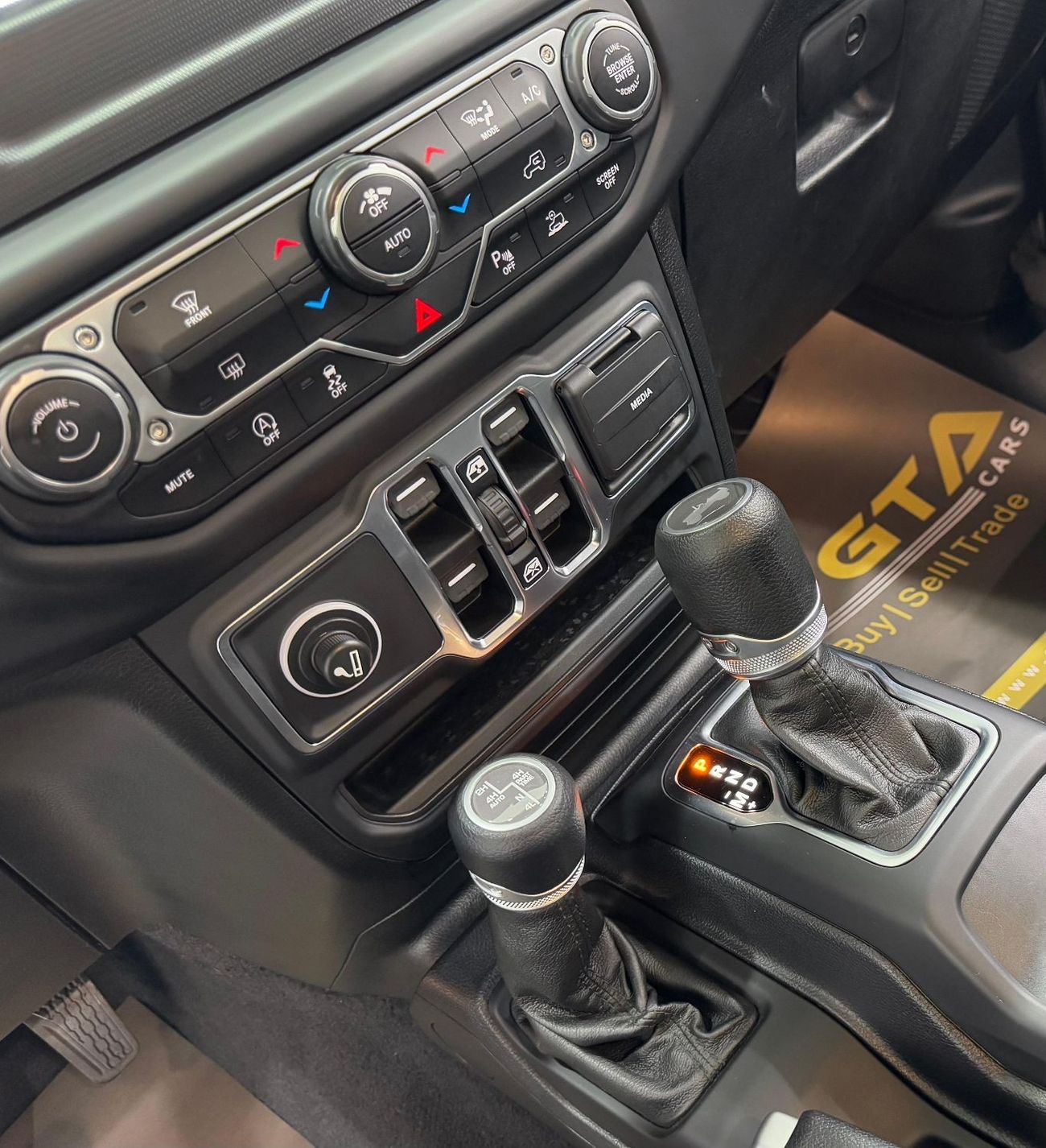 Jeep Wrangler Unlimited Sport S 3.6L A/T 2021 Jeep Wrangler Unlimited Sport, Warranty, Full Service History, Low K