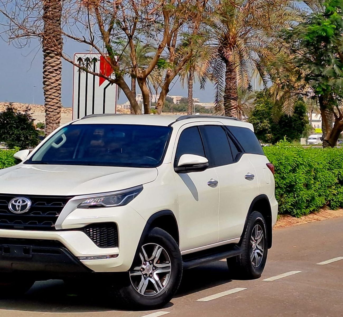 تويوتا فورتونر 1480-Monthly Toyota Fortuner EXR I GCC | 2.7 L V4,Cruise, GPS I Accident Free