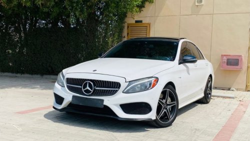 مرسيدس بنز C 43 AMG السياره بحاله ممتازه جدا لا تحتاج إلى أي مصاريف