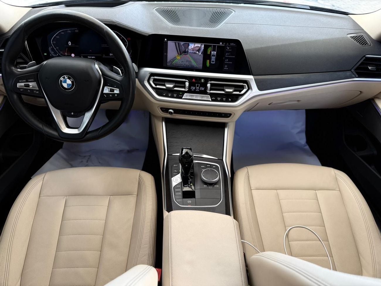 بي أم دبليو 320 Exclusive 2.0L