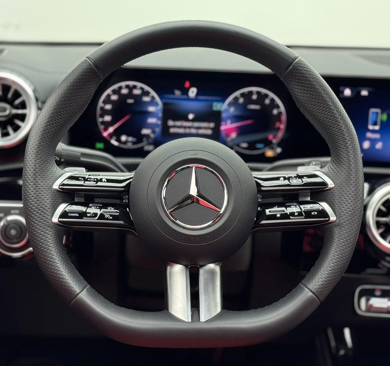 مرسيدس بنز CLA 250 2025 Mercedes-Benz CLA250 AMG 4MATIC, 2030 Mercedes Warranty, GCC