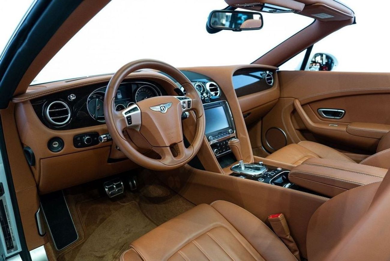 بنتلي كونتيننتال جي تي سي W12