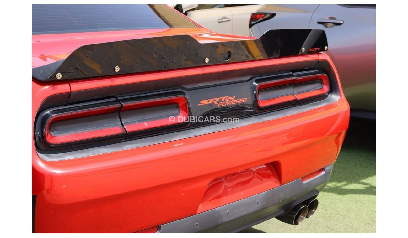 Dodge Challenger Dodge Challenger SRT 392