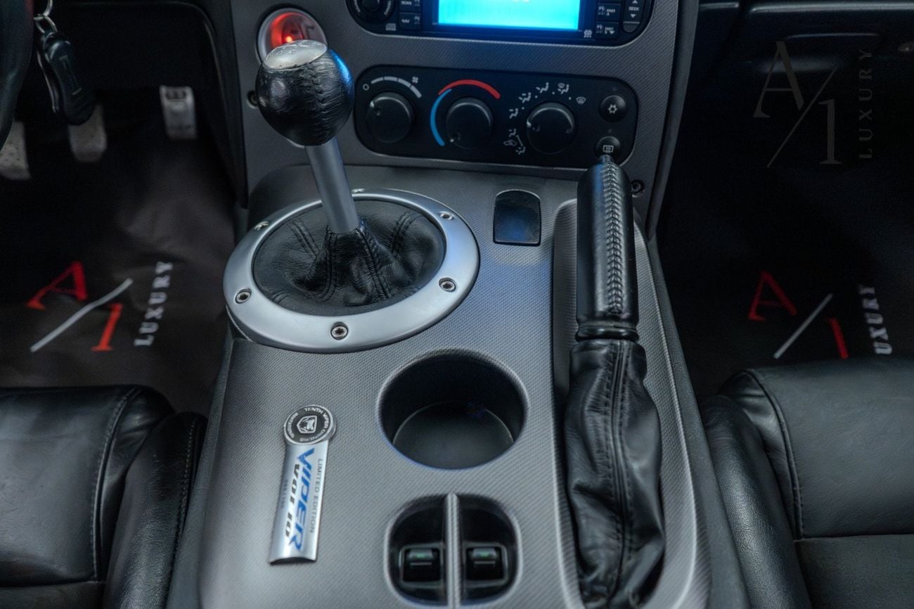 دودج فايبر SRT10 SRT10