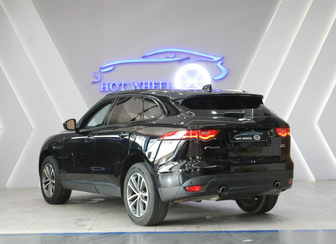 Jaguar F Pace Jaguar F-Pace 25T