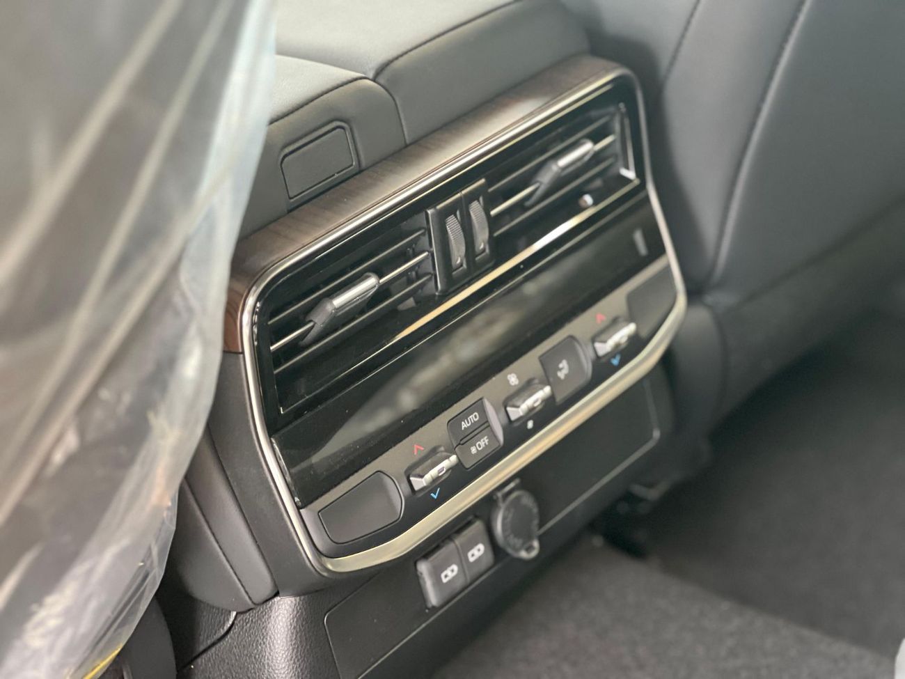 تويوتا لاند كروزر TOYOTA LAND CRUISER VX - EUR - MODEL 2023 - ENG 4.0L