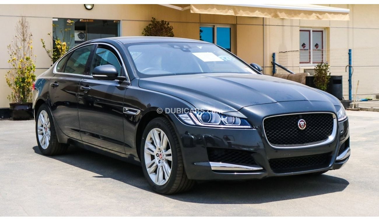 Jaguar XF 2.0P petrol automatic Prestige 300 PS Right Hand Drive