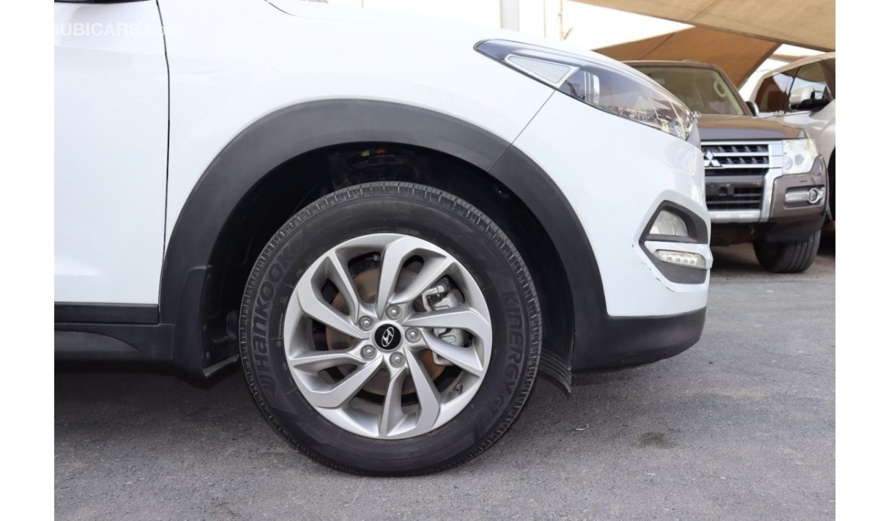 Hyundai Tucson GL Hyundai Tucson 2.0L 2016 GCC