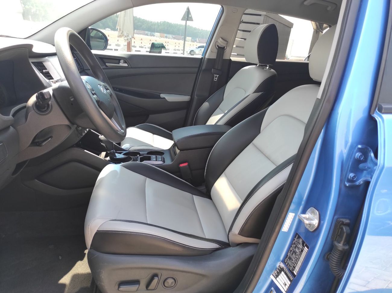 هيونداي توسون GLS 2.4L Hyundai Tucson 2018 V4 4WD Full Automatic
