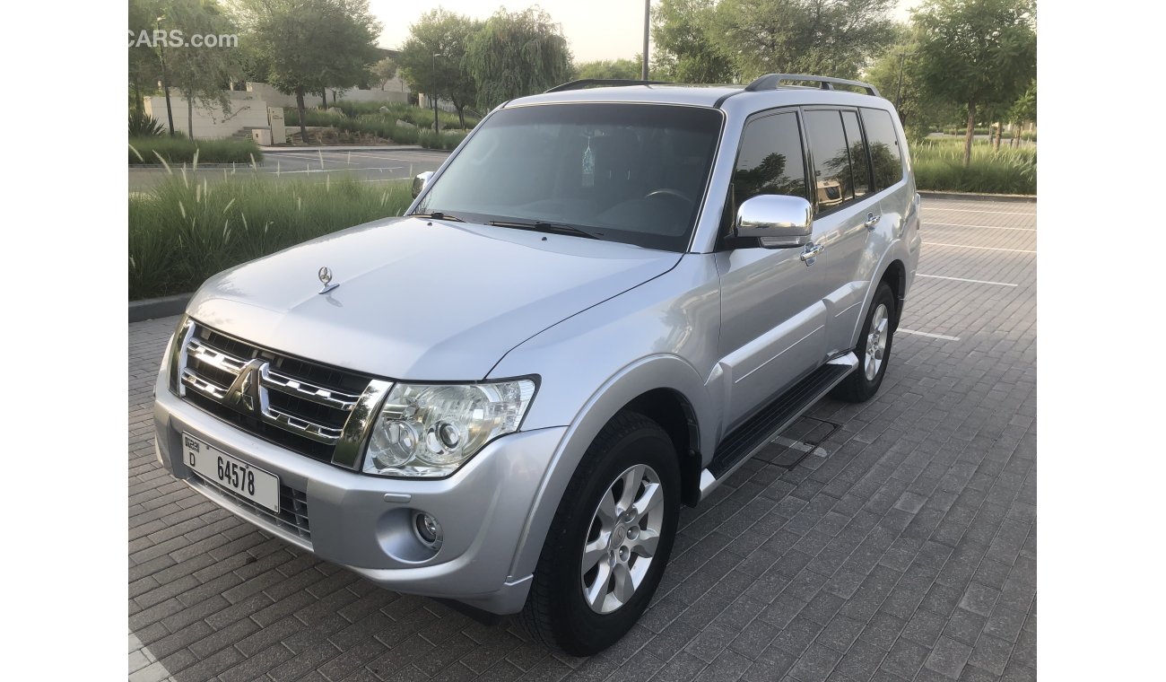 Mitsubishi Pajero GLS