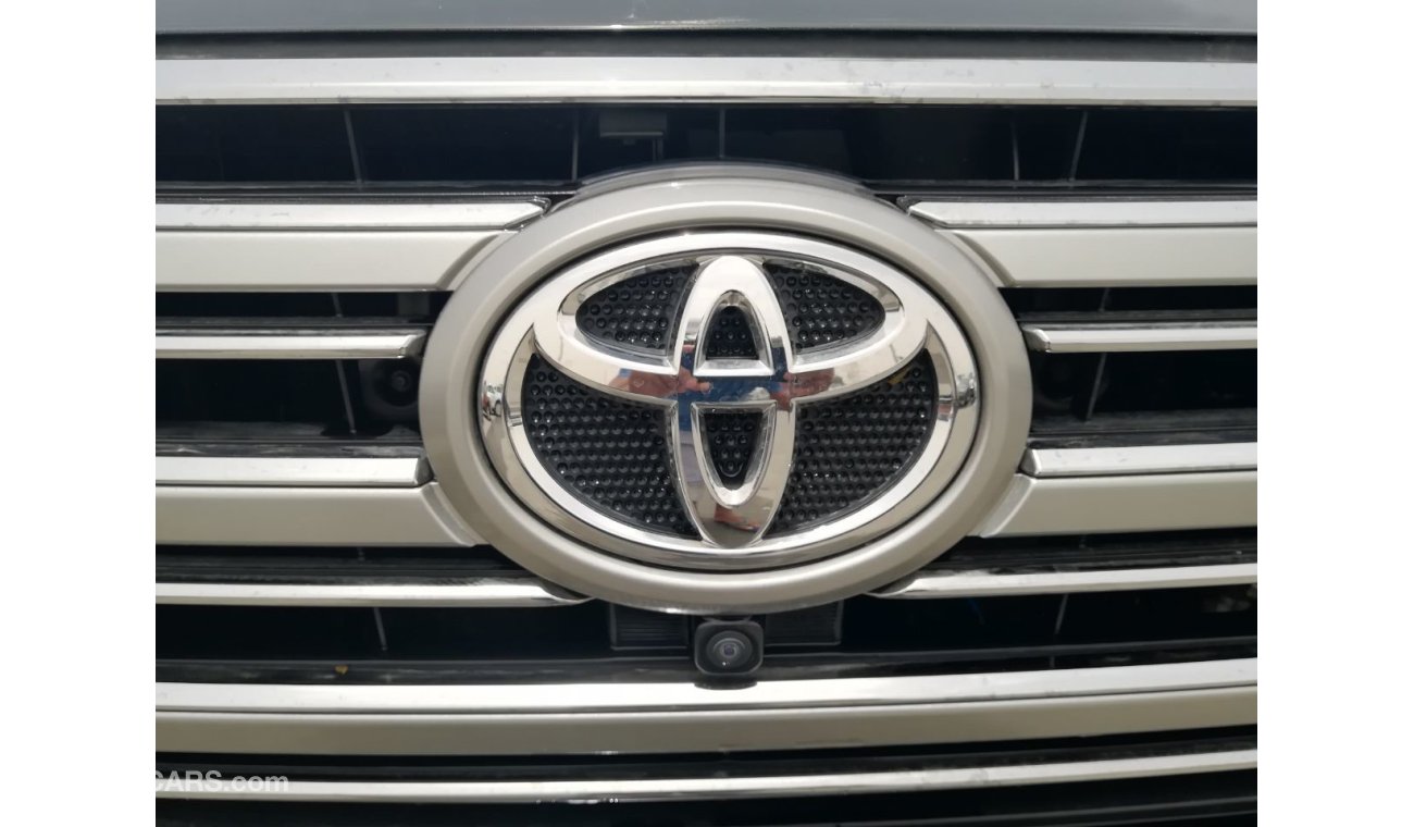 Toyota Land Cruiser DIESEL 4.5L FULL OPTIONS