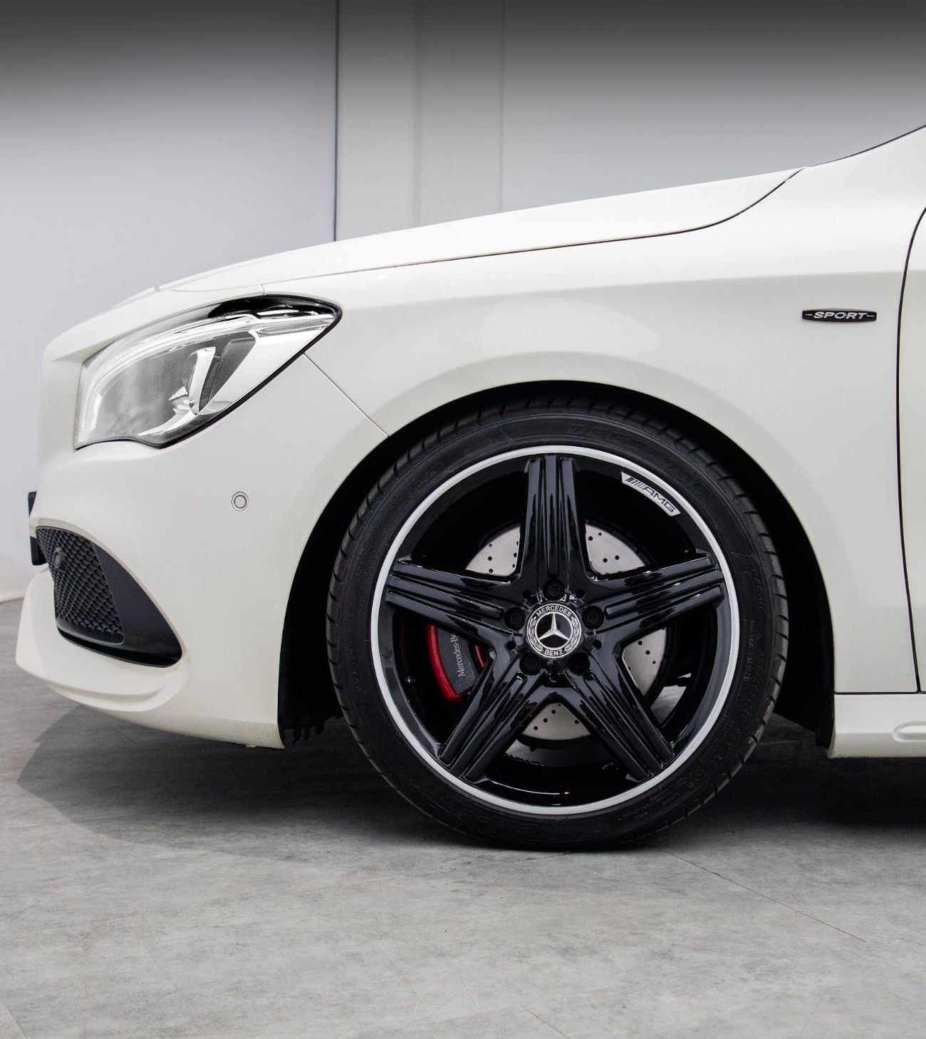 Mercedes Benz CLA250