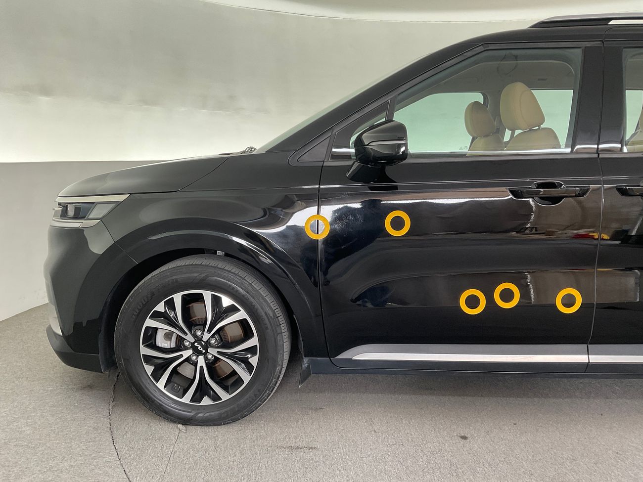 Kia Carnival EX STD | Guaranteed Warranty | 0 Down Payment