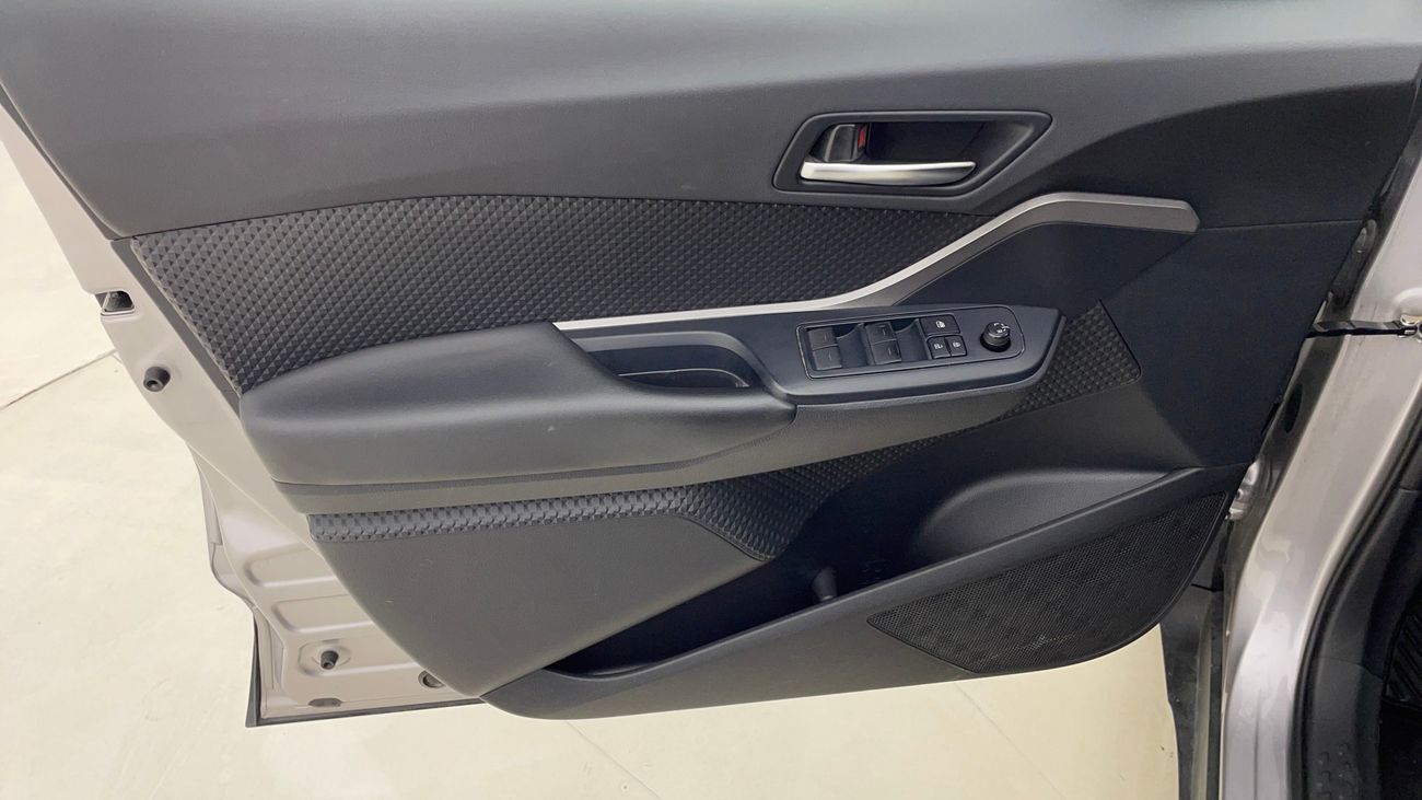 تويوتا CHR GX 1.8 | بدون دفعة مقدمة | اختبار القيادة في المنزل