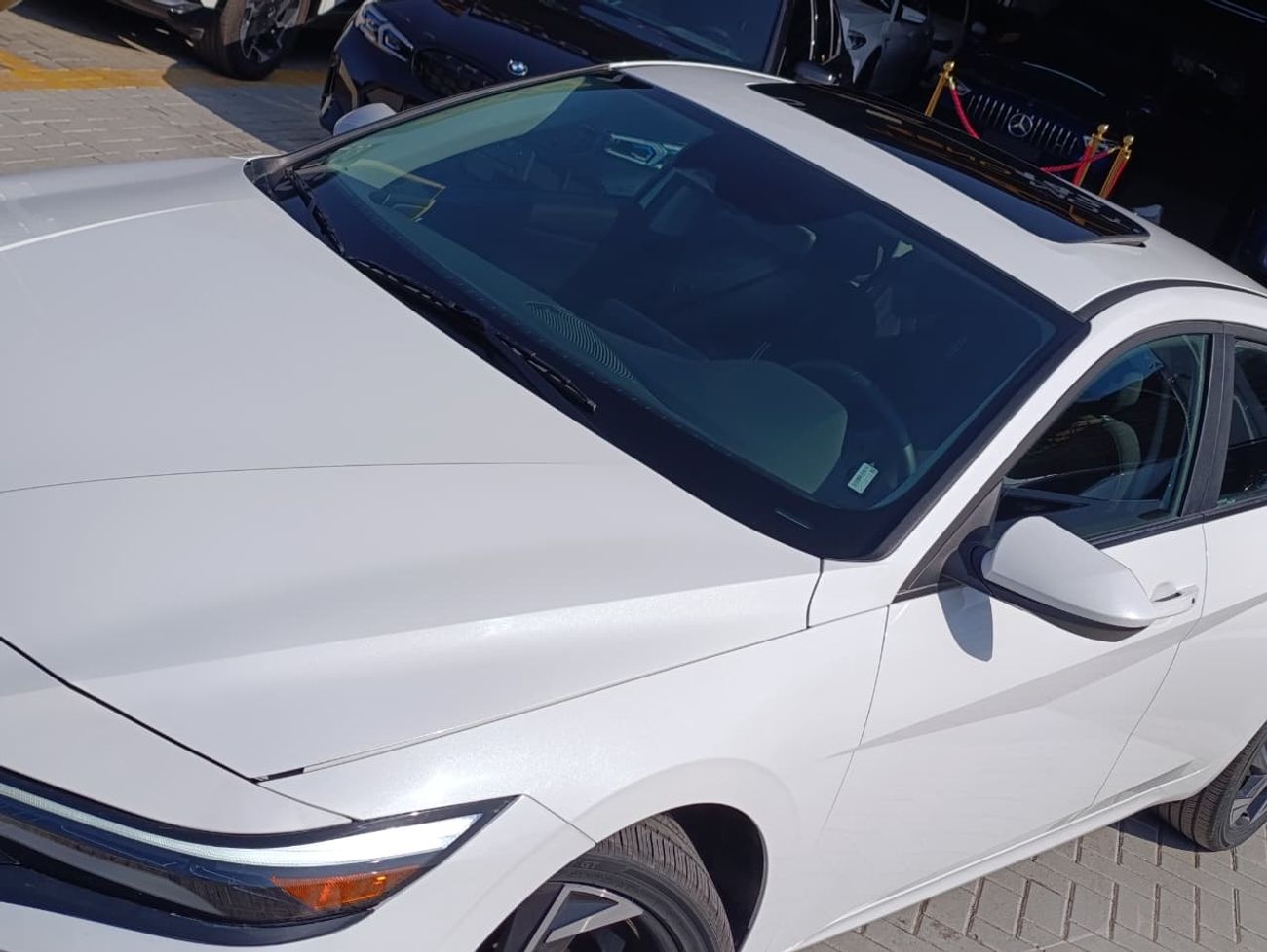 Hyundai Elantra Comfort 2.0L